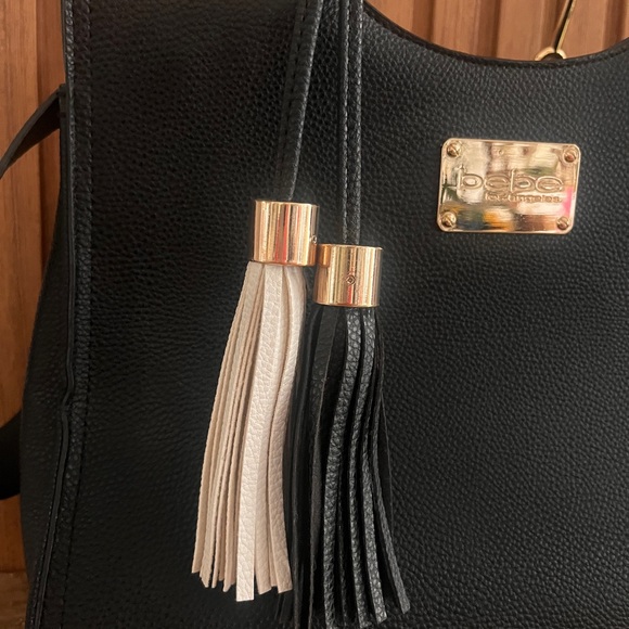 Bebe Los Ángeles Leather handbag, Purse, Black Gold Hooks, tassels Adjustable - Picture 2 of 16